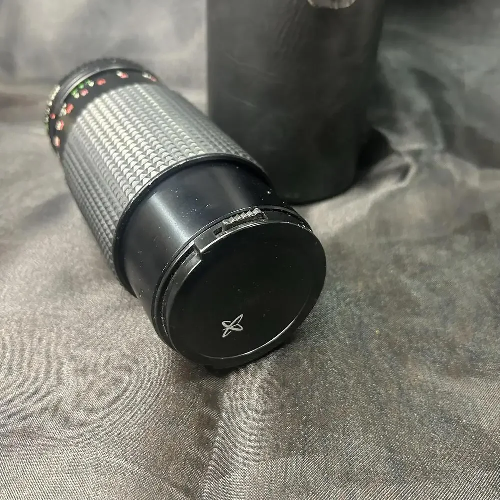 Albinar ADG 80-200mm f/3.9 Telephoto Zoom Lens Minolta MD Mount w Case